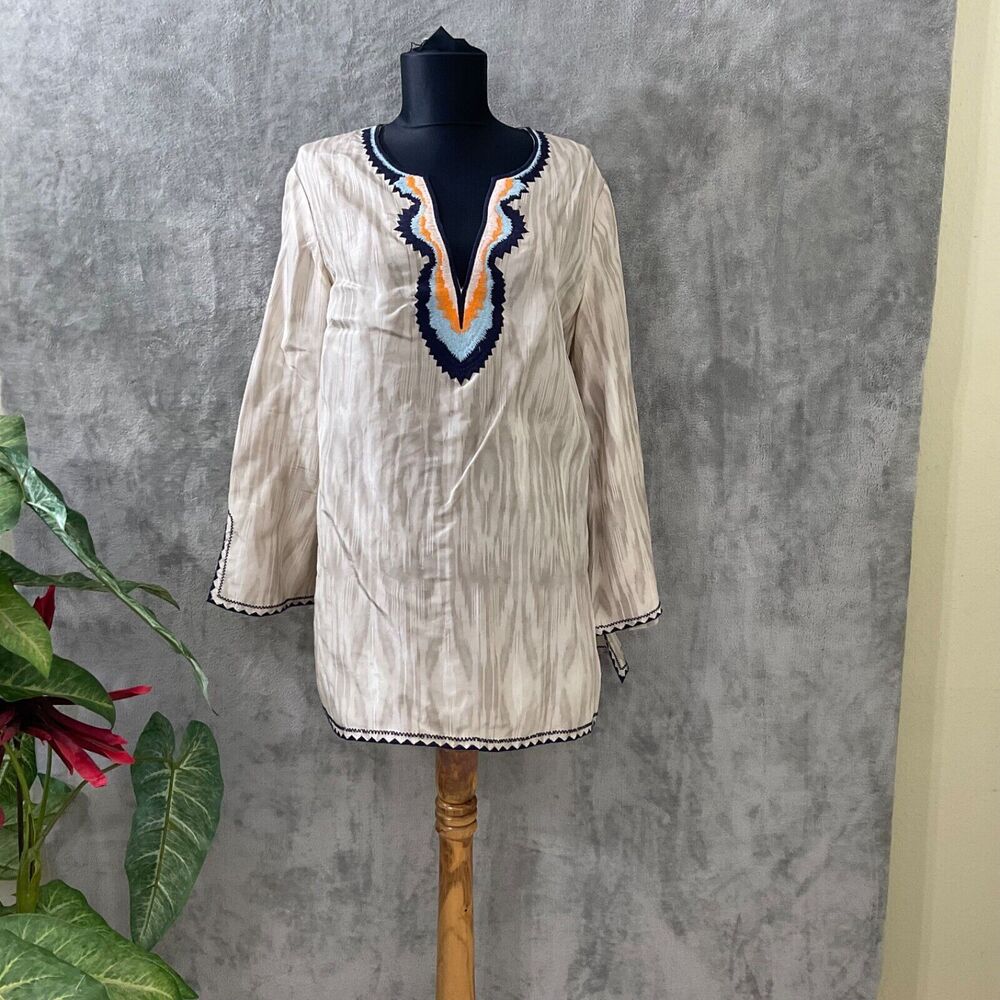 BCBG Maxazria 100% Silk Tunic Top women’s S Ikat print Embroidered Boho notched